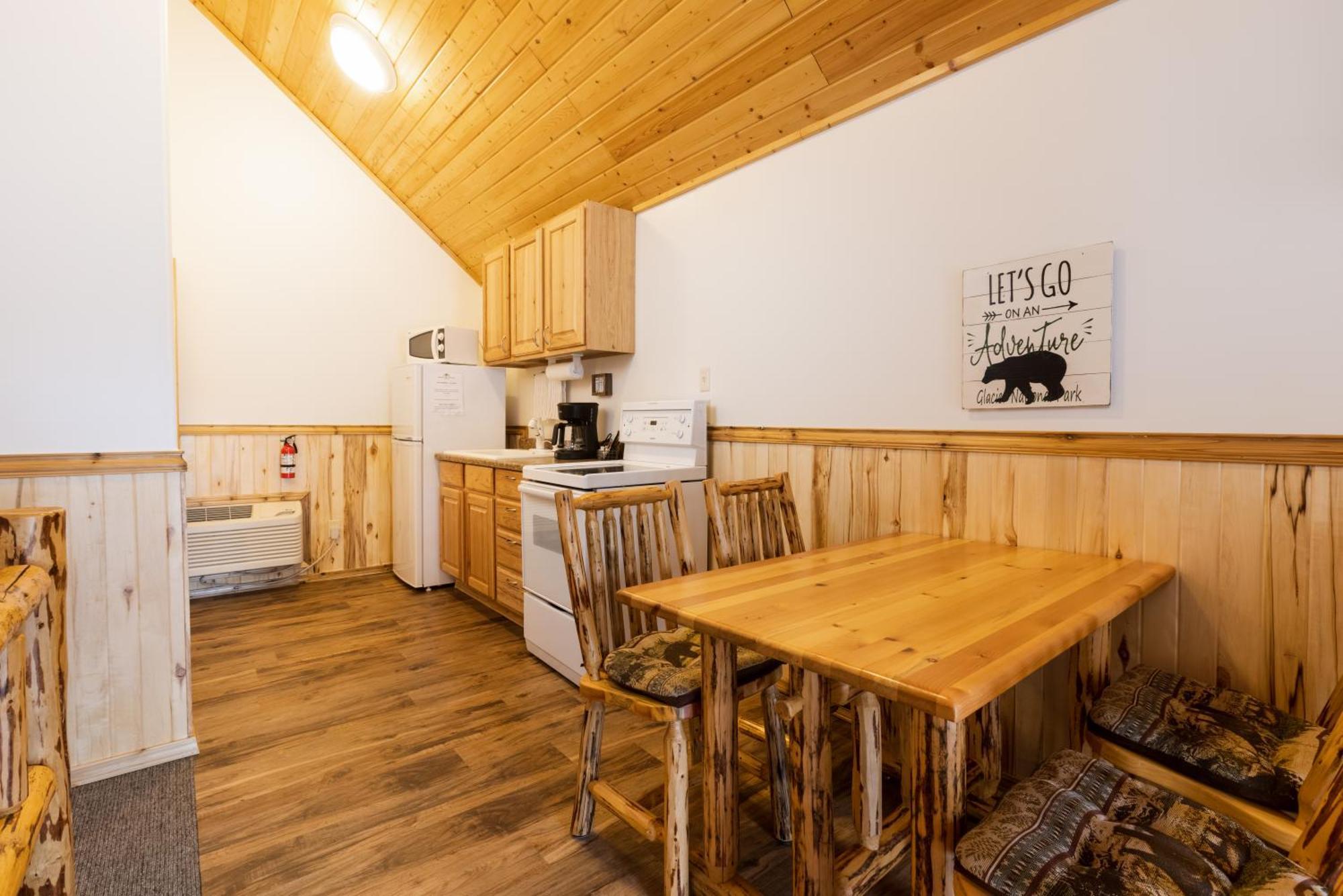 Beargrass Lodging & Rv Resort Hungry Horse Ngoại thất bức ảnh